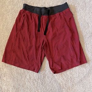 Lulu lemon 9in shorts